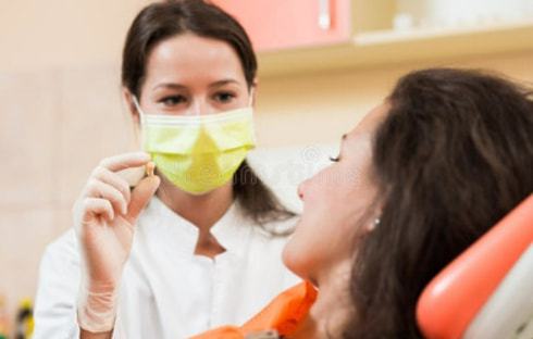 西安种植牙医院哪家强?揭秘三家顶级口腔医院(图1)