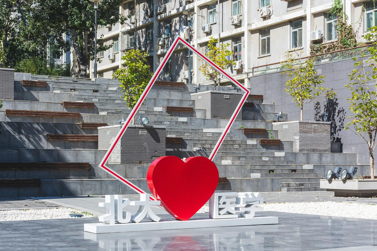 北京口腔科比较好的三家医院排名,实力解析!(图1)