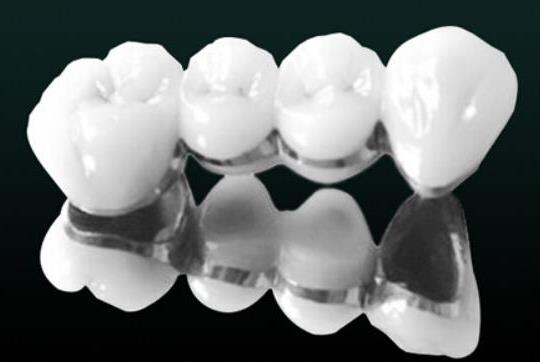 美国种植牙医院哪家好？这几家正规又，值得选择(图2)