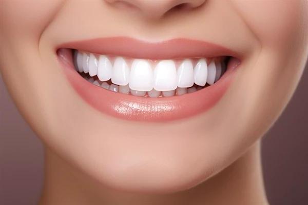 襄阳大众口腔种植牙服务:技术、价格与口碑解析(图1)