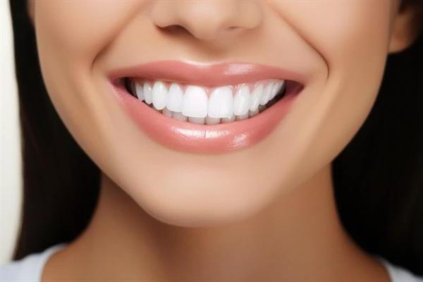 广州三仁口腔全新服务价格一览,涵盖洁牙、拔牙、补牙等全方位口腔护理(图1)