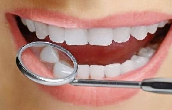 北京牙管家口腔医院种植牙服务:专业团队与亲民价格的结合(图1)