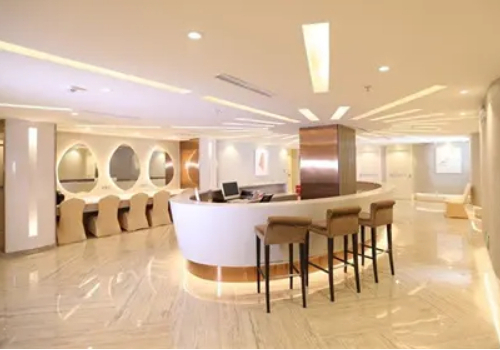 达州华美口腔医院怎么样？正规连锁口腔机构，数字化种植矫正技术先进(图1)