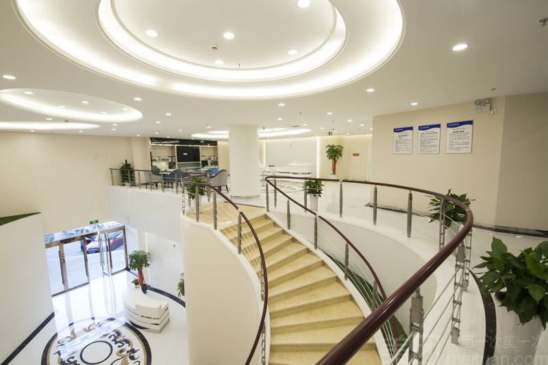 南京江宁区种植牙医院排名推荐,哪家技术好且价格合理?(图1)