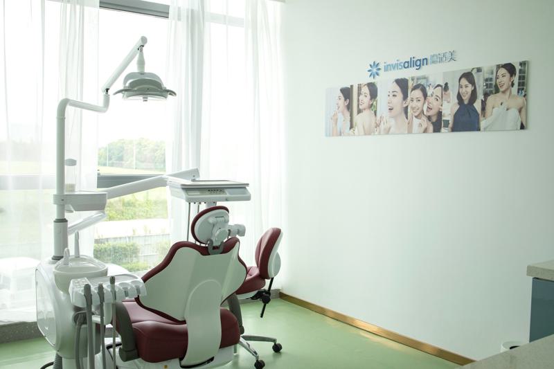 深圳种植牙医院哪家好?美莱口腔、乐莎莎口碑领衔(图4)