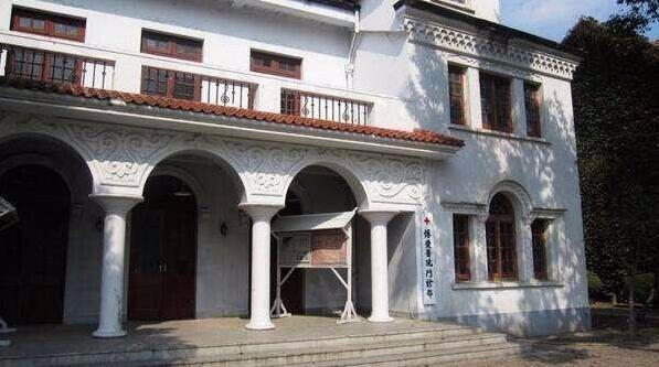 2024年上海种植牙医院排名揭晓！榜首是瑞尔等五家上榜(图4)