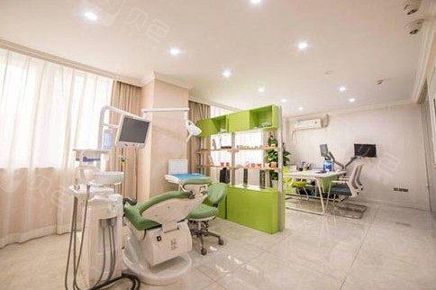 珠海九龙医院口腔医生介绍：储志强丨朱益丨吴祖俊等医生种植矫正技术实力强(图1)