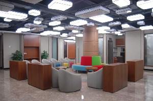 2025武汉第一口腔医院(光谷分院)医生排名前五名单:含牙齿矫正-种植-口腔整形医生简介(图1)