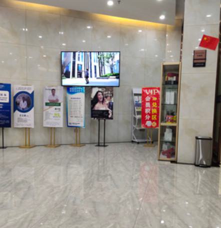 金华康美诺口腔医院·矫正种植中心地铁哪个站下？有东城站等3个站可以下，地址在永康市(图1)