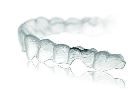 沈阳牙科医院哪家好?2025年最新牙齿矫正与口腔整形医院排名揭晓!(图2)