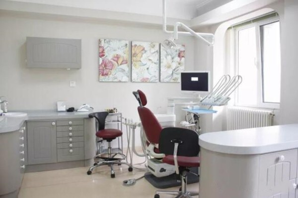 潍坊牙齿矫正医院排名:比比华贝、郑氏、坊子宏垣谁更强(图3)