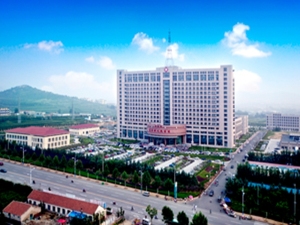 烟台莱州市人民医院口腔科就诊指南：预约电话0535-22※※※※88，线上挂号享免费口腔检查(图1)