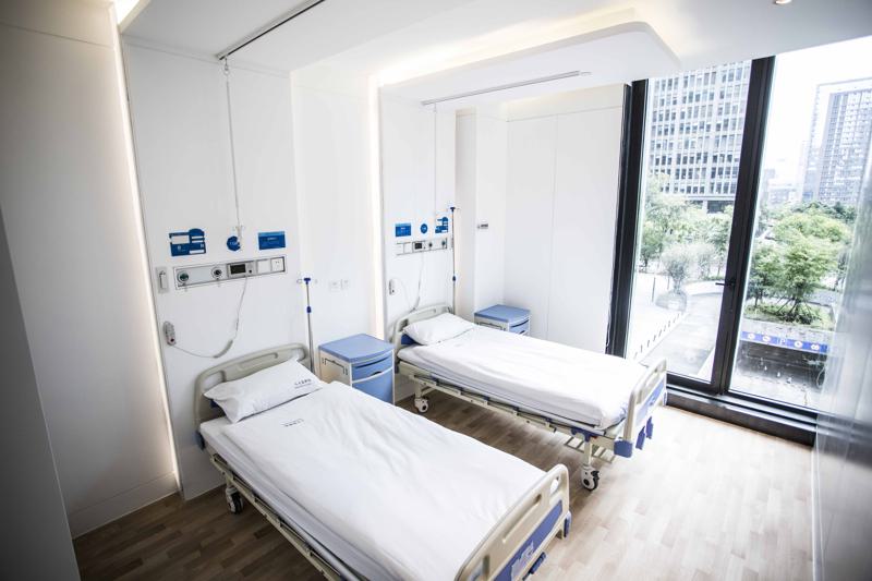 2024年成都玻尿酸注射医院推荐:哪家技术更胜一筹?(图1)