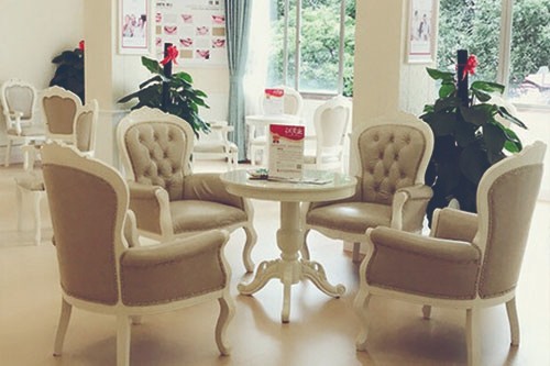 贵阳矫正牙齿医院哪家好?排名前五实力不浅博美日常领衔(图4)