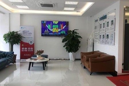 珠海六和口腔种植医生哪个好？梁展朋丨兰太馨做全口-半口缺失牙种植专业(图1)