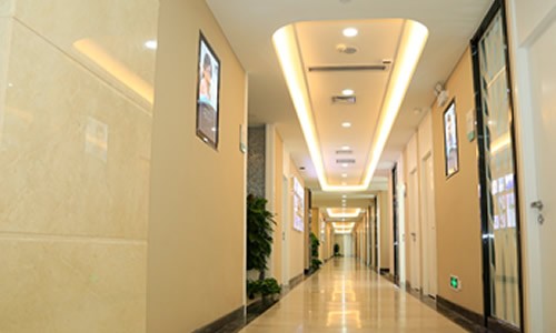 深圳种植牙医院排名TOP5：排名榜麦芽、福华、美奥口腔等实力都过硬(图2)